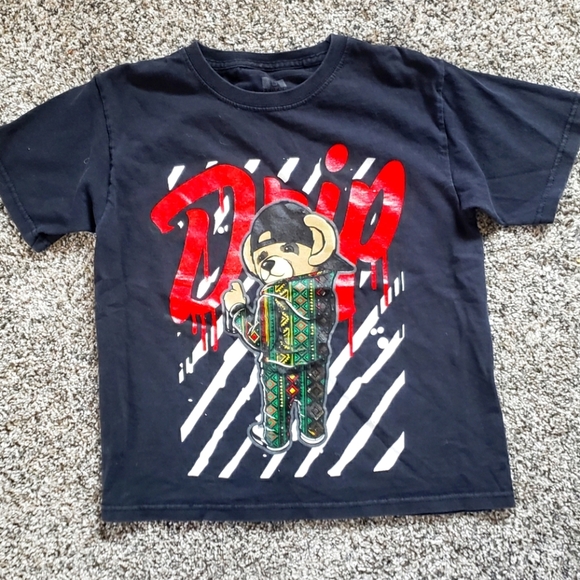 Bailey Apparel| Drip| Bear Graphic T-Shirt - Picture 1 of 3